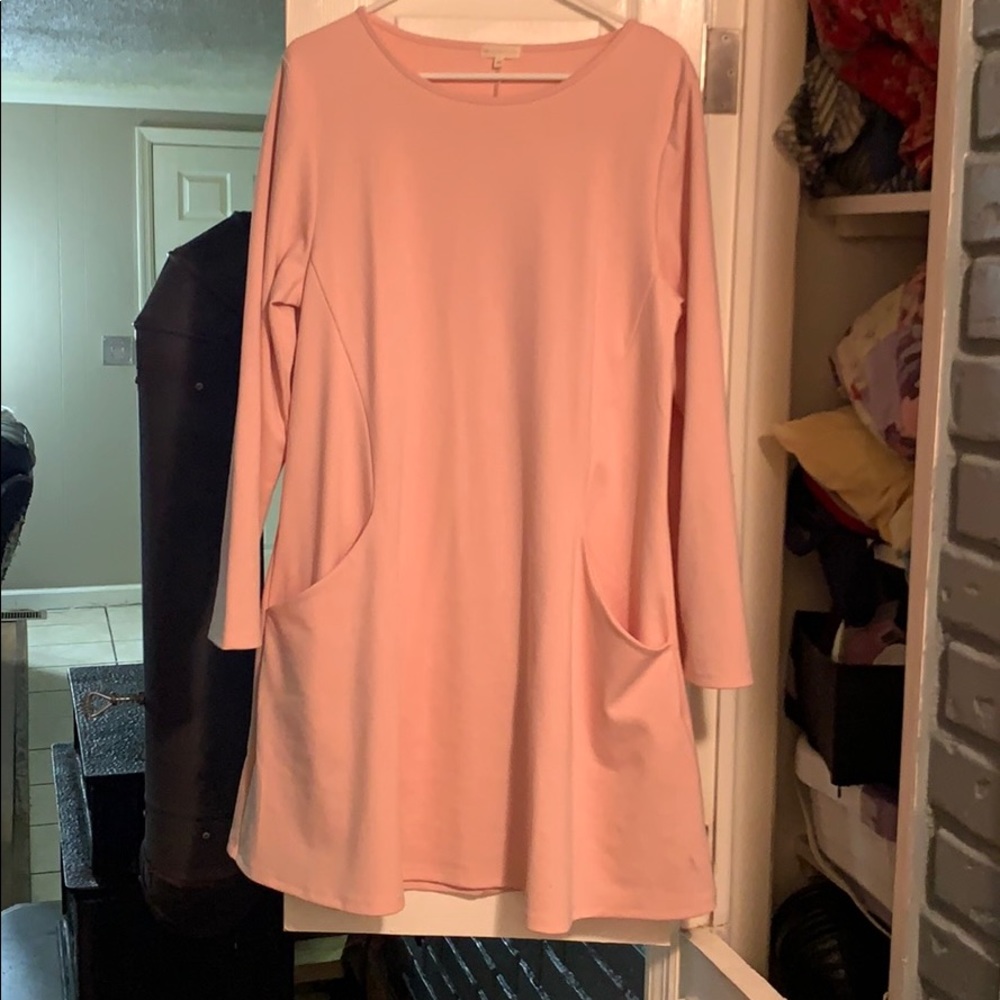 Women’s Pink Dress
